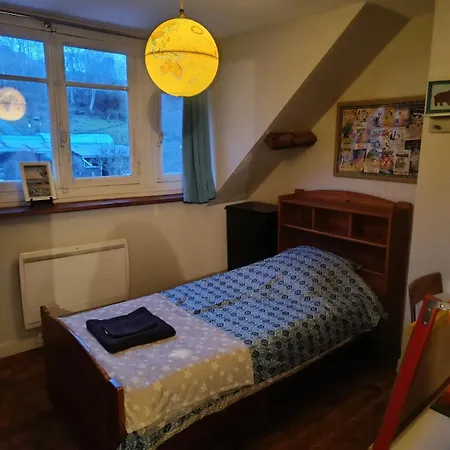 Semesterbostad Cozy House *